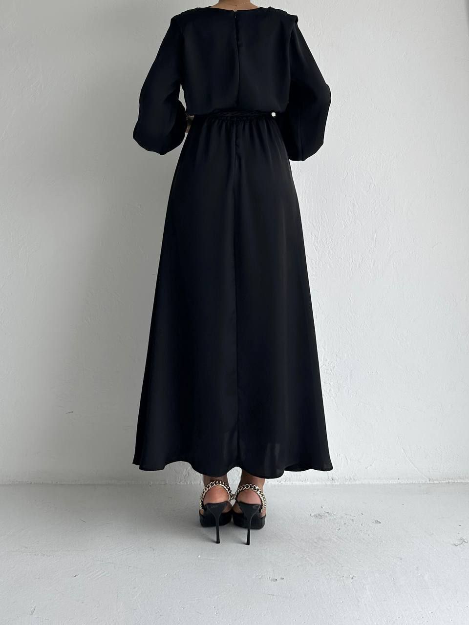 Black Elegant Dress with Belt