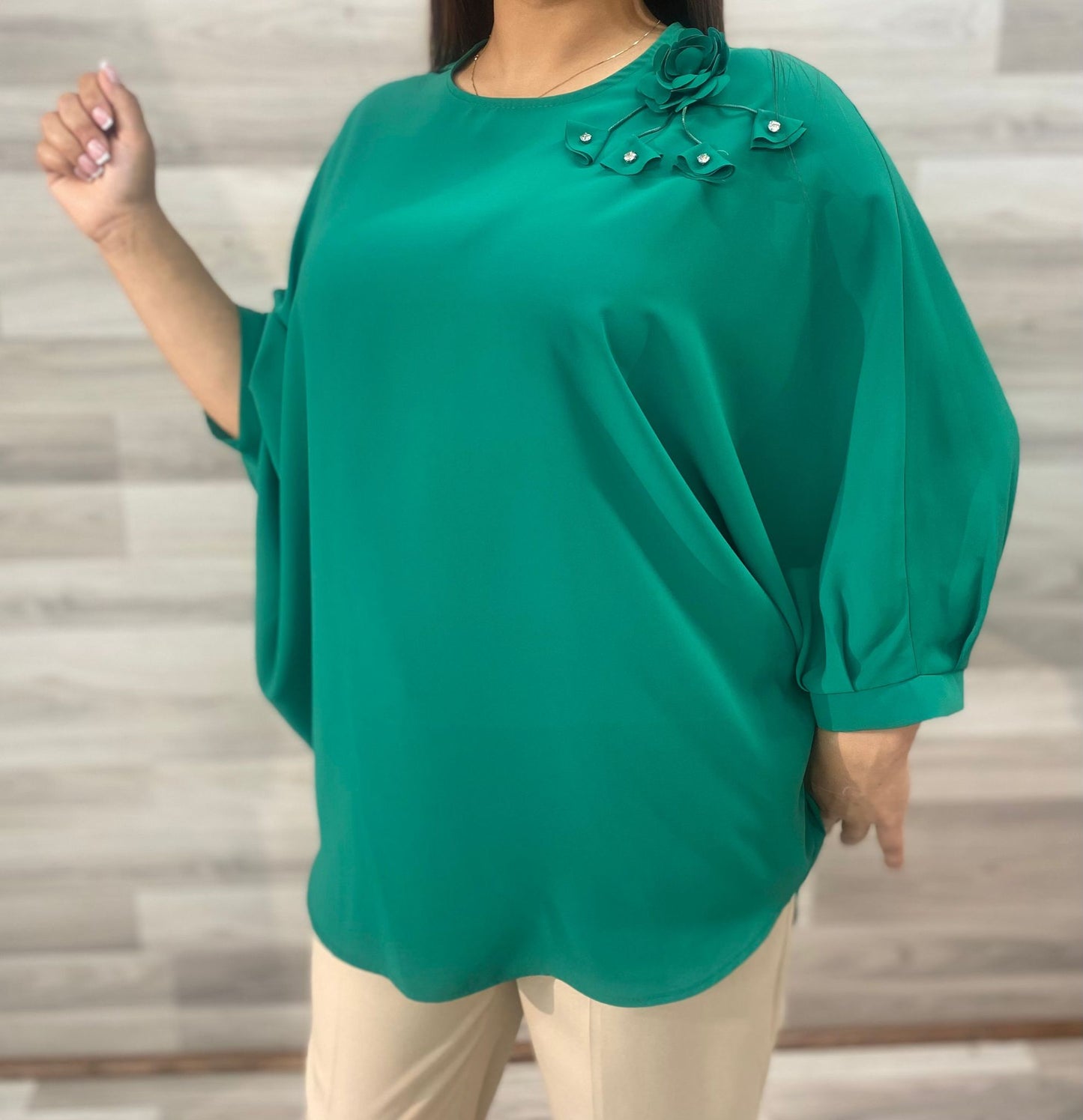 Green Women Shirt With Shoulder Roze