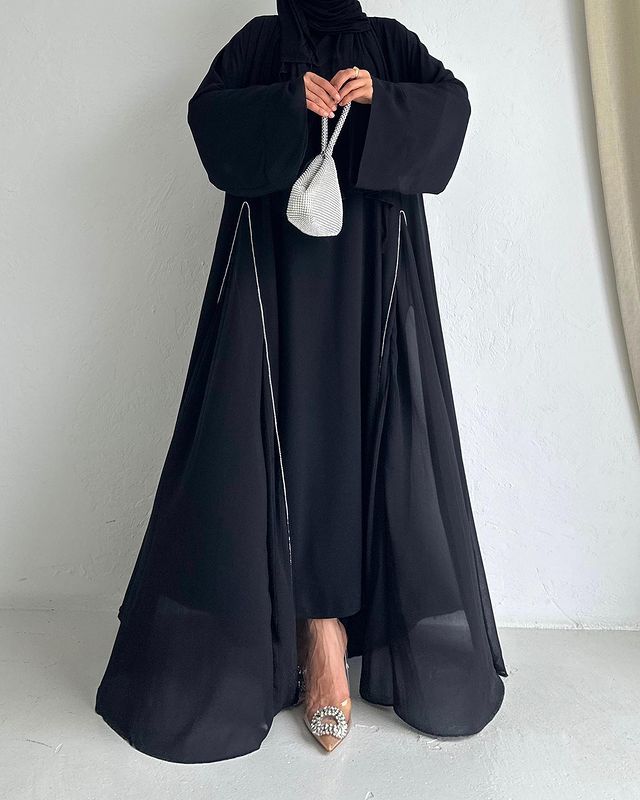 Black Lili Abaya 1 peice